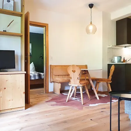 Alpenflair Mit Balkon - Inkl Parkplatz #2