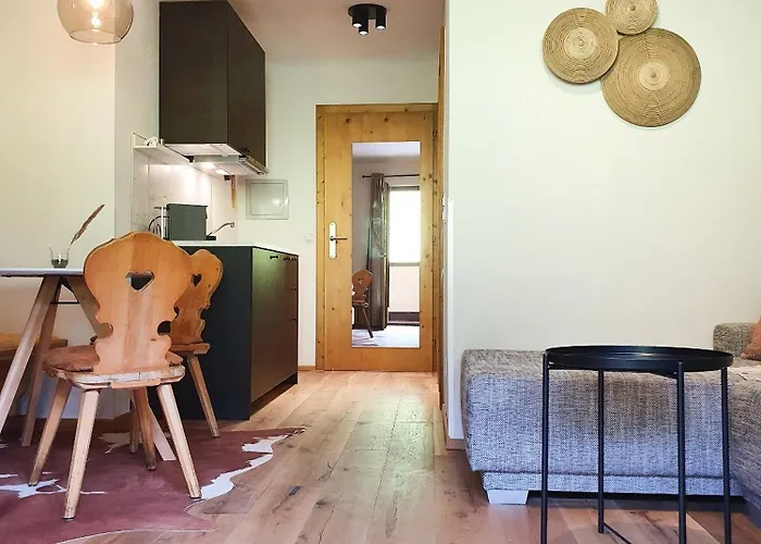 Alpenflair Mit Balkon - Inkl Parkplatz #2